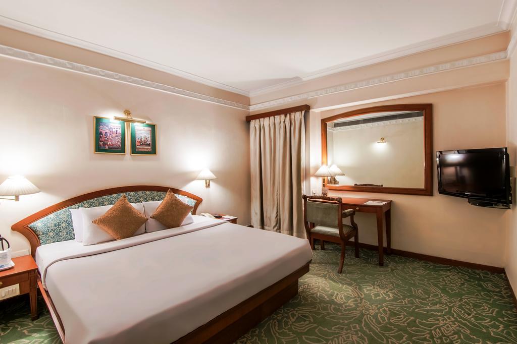 Inder Residency Hotel Ahmedabad Ngoại thất bức ảnh